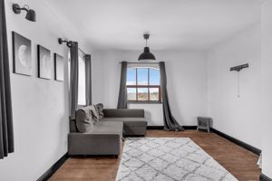 Photo 23- click for photo gallery